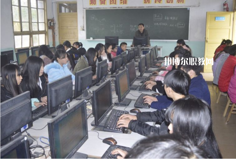 重慶綦江職業(yè)技術(shù)學(xué)校2022年報(bào)名條件、招生要求、招生對(duì)象