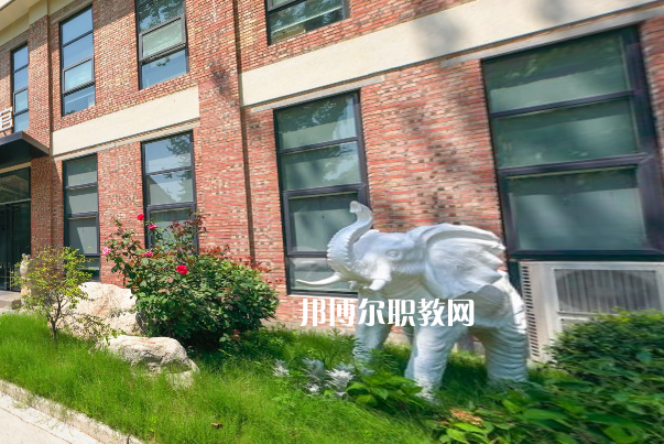 西安萬象職業(yè)中學(xué)2022年報(bào)名條件、招生要求、招生對象