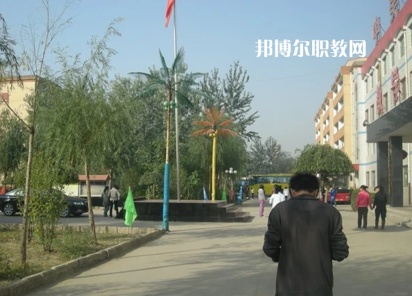石家莊中美經(jīng)貿(mào)中等專業(yè)學(xué)校2022年報(bào)名條件、招生要求、招生對(duì)象