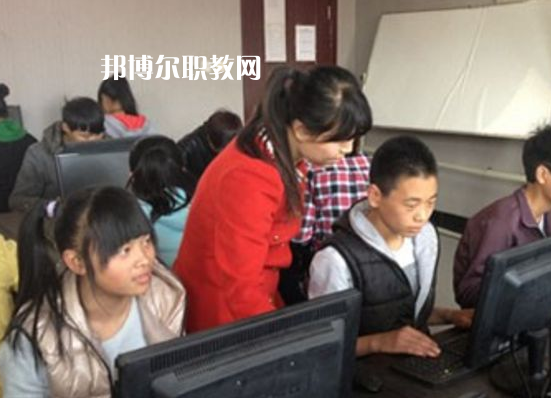 石家莊博信科技中等專業(yè)學(xué)校2022年報名條件、招生要求、招生對象