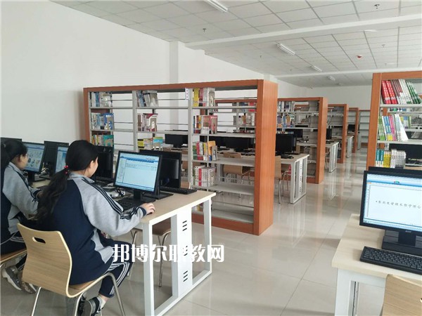 廊坊電子信息工程學(xué)校2022年報名條件、招生要求、招生對象