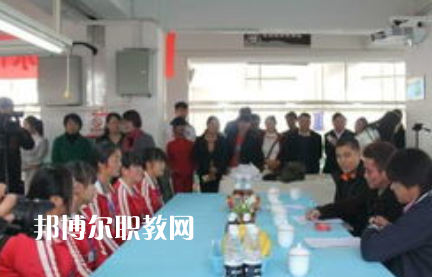 貴州盤州職業(yè)技術(shù)學(xué)校2022年學(xué)費(fèi)、收費(fèi)多少