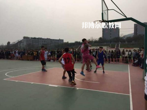 長安汽車(集團)有限責(zé)任公司技工學(xué)校2022年招生錄取分數(shù)線