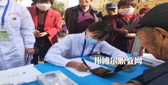 蘭州衛(wèi)生學(xué)校2022年報名條件、招生要求、招生對象
