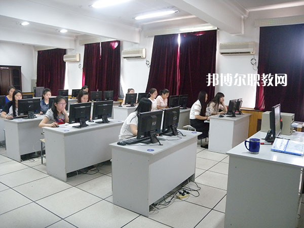 秦皇島市職業(yè)技術學校2022年招生錄取分數(shù)線