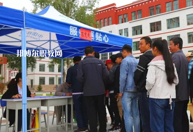 甘南藏族自治州職業(yè)中專(zhuān)2022年學(xué)費(fèi)、收費(fèi)多少