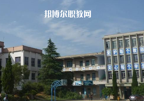 畢節(jié)七星關(guān)中等職業(yè)學(xué)校2022年報名條件、招生要求、招生對象