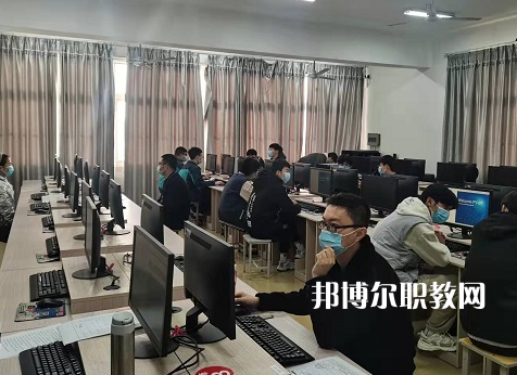 江蘇省盱眙中等專業(yè)學(xué)校2022年學(xué)費、收費多少
