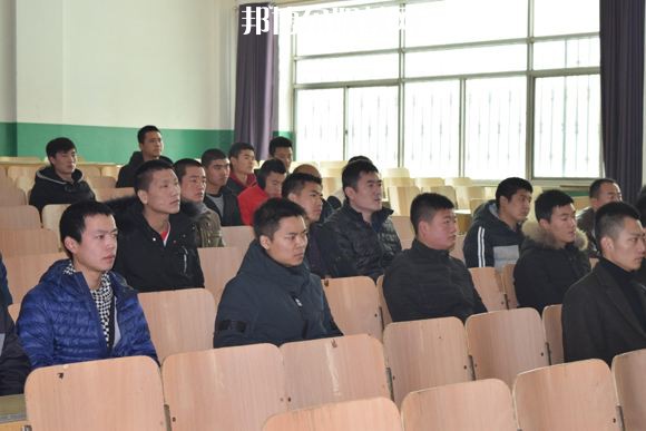 平泉職教中心2022年學(xué)費、收費多少