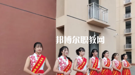 納雍中等職業(yè)學(xué)校2022年報(bào)名條件、招生要求、招生對(duì)象