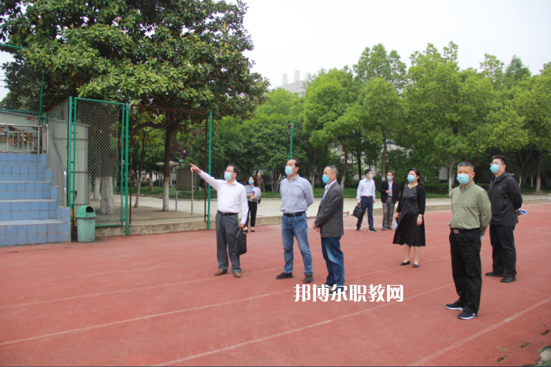 安徽公路工程技工學(xué)校2022年報(bào)名條件、招生要求、招生對(duì)象