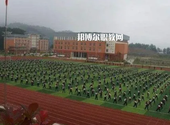 云南貿易經濟學校2022年報名條件、招生要求。招生對象