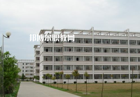 江蘇建湖中等專業(yè)學校2022年報名條件、招生要求、招生對象