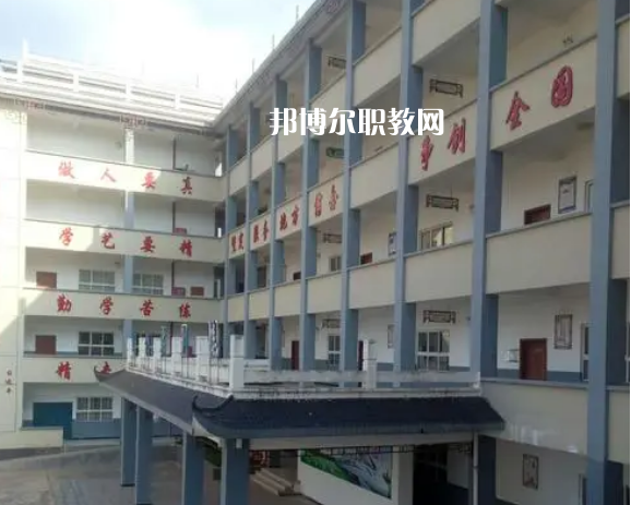 榕江縣中等職業(yè)學(xué)校2022年報名條件、招生要求、招生對象