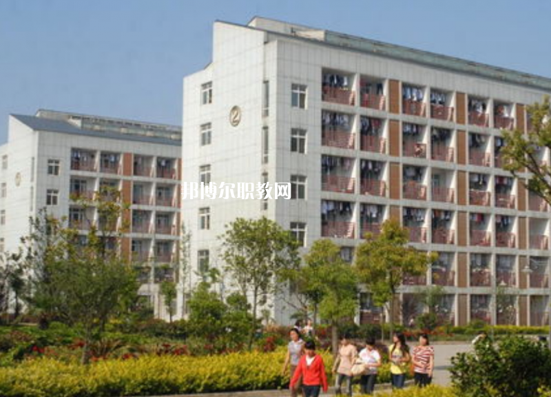 保山市昌寧縣職業(yè)技術(shù)學(xué)校2022年有哪些專(zhuān)業(yè)