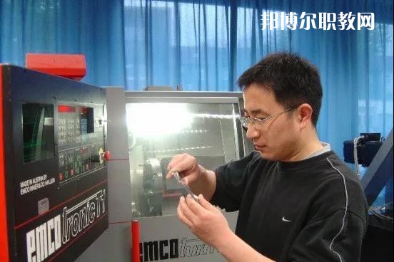 江蘇省陶都中等專業(yè)學校2022年報名條件、招生要求、招生對象