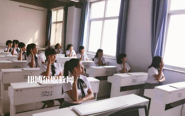 涿鹿縣職業(yè)技術(shù)教育中心2022年學(xué)費、收費多少