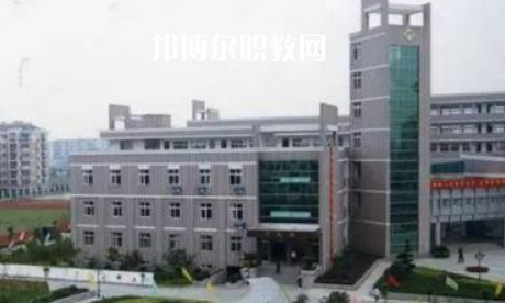 樂至縣回瀾職業(yè)中學2022年報名條件、招生要求、招生對象