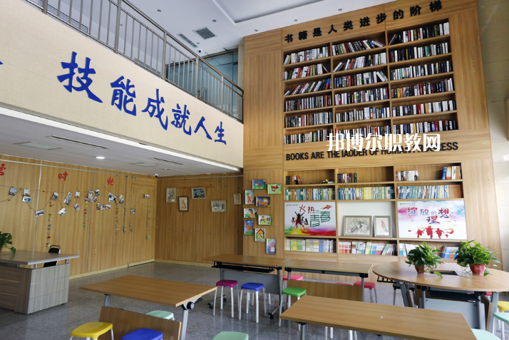 邯鄲經(jīng)濟(jì)管理中專學(xué)校2022年學(xué)費(fèi)、收費(fèi)多少