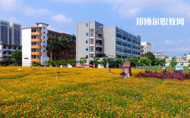 廣西欽州農(nóng)業(yè)學(xué)校2022年報(bào)名條件、招生要求、招生對(duì)象