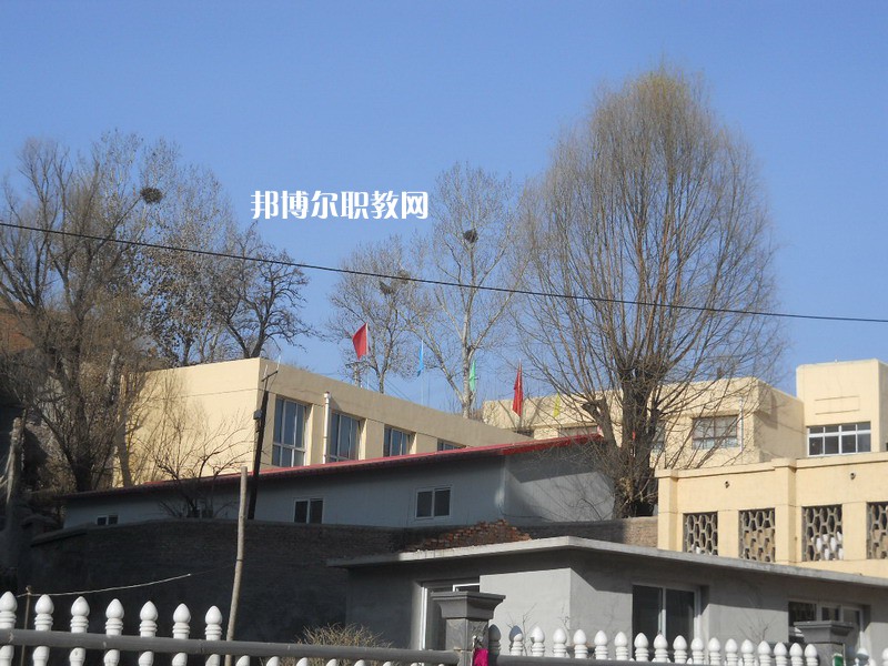 承德通達(dá)中等專業(yè)學(xué)校2022年報(bào)名條件、招生要求、招生對象