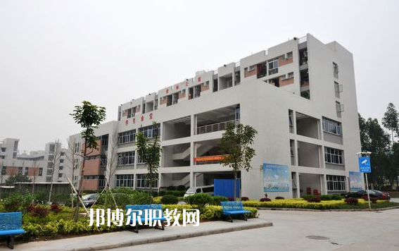 廣州公用事業(yè)高級(jí)技工學(xué)校2022年報(bào)名條件、招生要求、招生對(duì)象