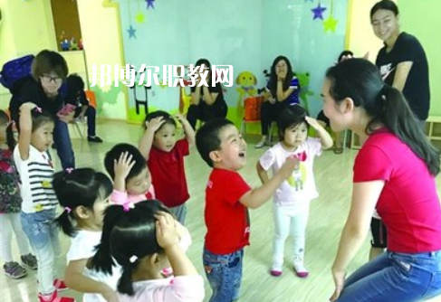 河北省青縣幼兒師范學(xué)校2022年報(bào)名條件、招生要求、招生對(duì)象