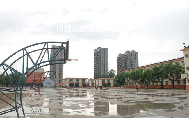 華北工業(yè)學校2022年報名條件、招生要求、招生對象