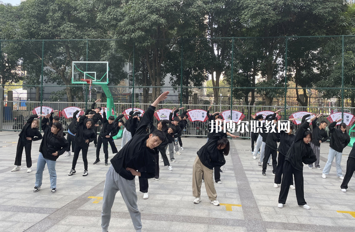廣西機(jī)電工業(yè)學(xué)校怎么樣、好不好
