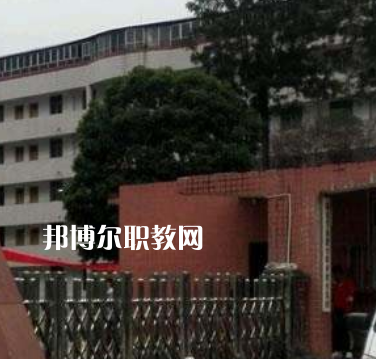 雅安職業(yè)高級中學(xué)2022年報名條件、招生要求、招生對象