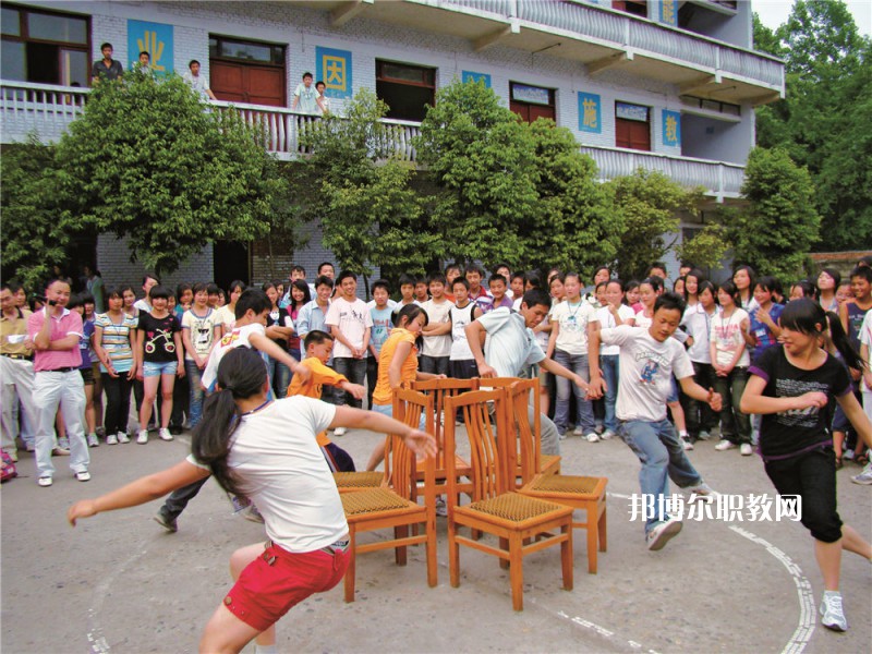 資中電子工程學(xué)校怎么樣、好不好