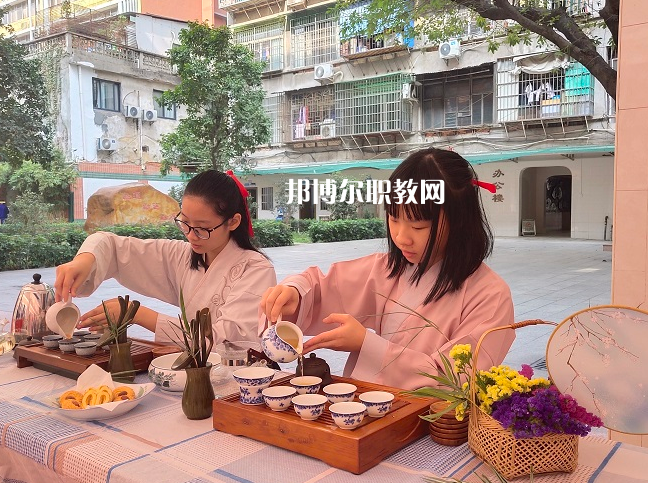廣州荔灣區(qū)外語職業(yè)高級中學怎么樣、好不好
