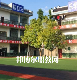 廣安康泉文化武術(shù)學(xué)校2022年報(bào)名條件、招生要求、招生對(duì)象