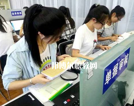 石家莊長安機(jī)電技工學(xué)校2022年報名條件、招生要求、招生對象