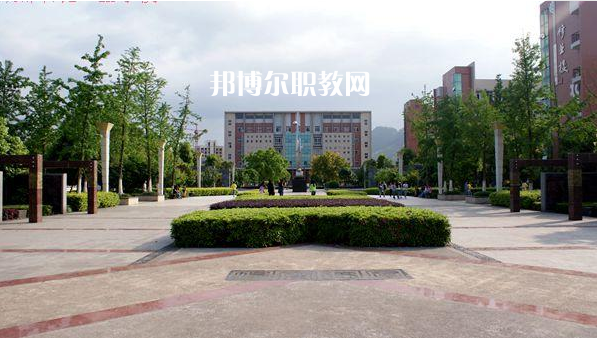 重慶南川隆化職業(yè)中學(xué)校2022年報(bào)名條件、招生要求、招生對(duì)象