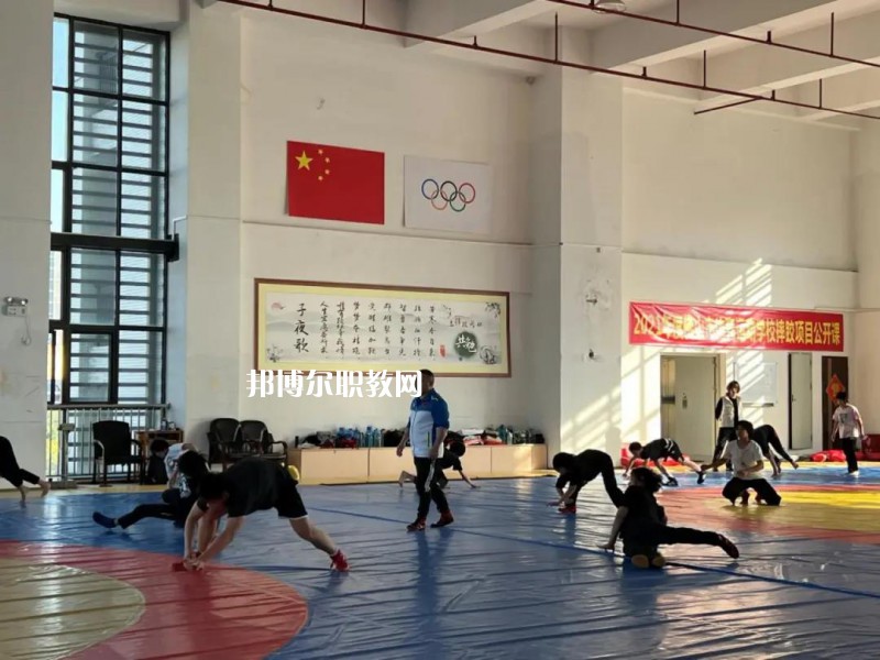 佛山體育運(yùn)動(dòng)學(xué)校2022年報(bào)名條件、招生要求、招生對(duì)象