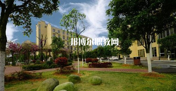 石家莊市第一職業(yè)中專學校2022年報名條件、招生要求、招生對象