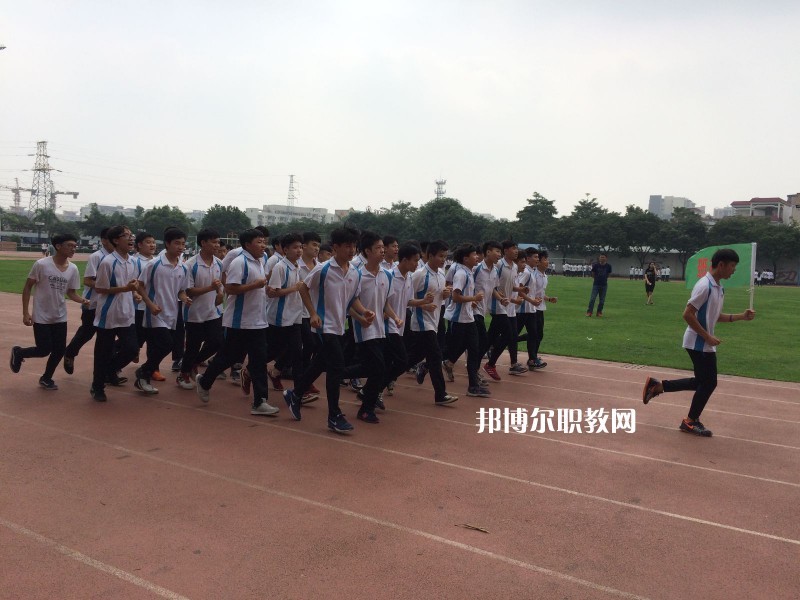 佛山順德區(qū)胡錦超職業(yè)技術(shù)學(xué)校2022年報名條件、招生要求、招生對象
