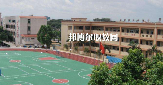 楚雄民族中等專業(yè)學(xué)校2022年報(bào)名條件、招生要求、招生對象