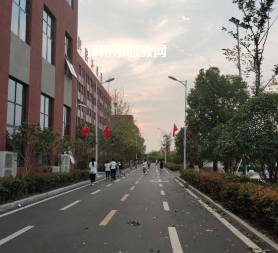 彌勒縣民族職業(yè)高級(jí)中學(xué)2022年怎么樣、好不好