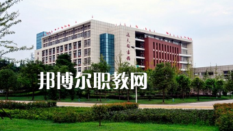 西南醫(yī)科大學護理學院附屬衛(wèi)生學校2022年報名條件、招生要求、招生對象