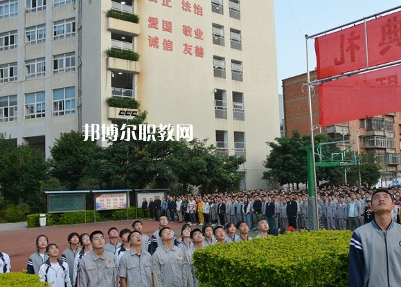 貴州2022年沒有畢業(yè)證可以讀中專學校嗎