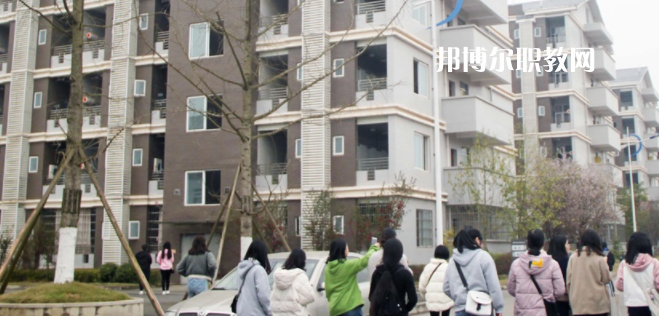 南充工貿(mào)科技職業(yè)學校怎么樣、好不好