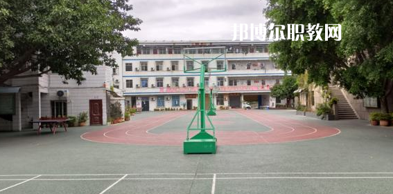 攀枝花商貿(mào)電子職業(yè)技術(shù)學(xué)校2022年學(xué)費(fèi)、收費(fèi)多少