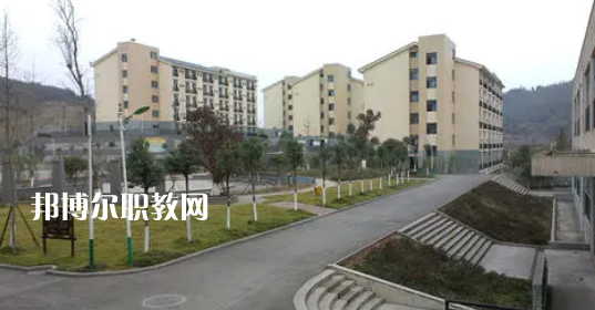 綿陽職業(yè)技術(shù)學院中專部2022年學費、收費多少