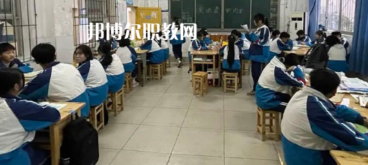 四川瀘州市江南職業(yè)中學(xué)校2022年報名條件、招生要求、招生對象