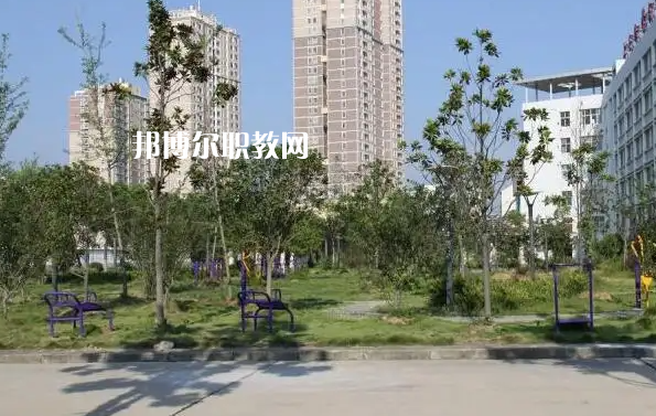 安陸中等職業(yè)技術(shù)學(xué)校2022年報(bào)名條件、招生要求、招生對(duì)象