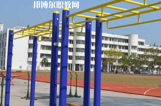 潛江職教中心2022年報(bào)名條件、招生要求、招生對象