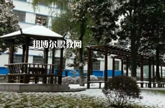 湖北十堰職業(yè)技術(shù)集團(tuán)學(xué)校2022年怎么樣、好不好