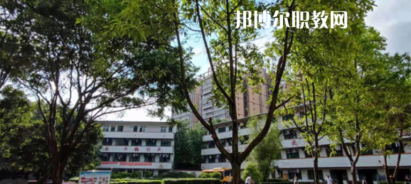 廣西玉林市現(xiàn)代職業(yè)技術(shù)學(xué)校2022年報(bào)名條件、招生要求、招生對(duì)象